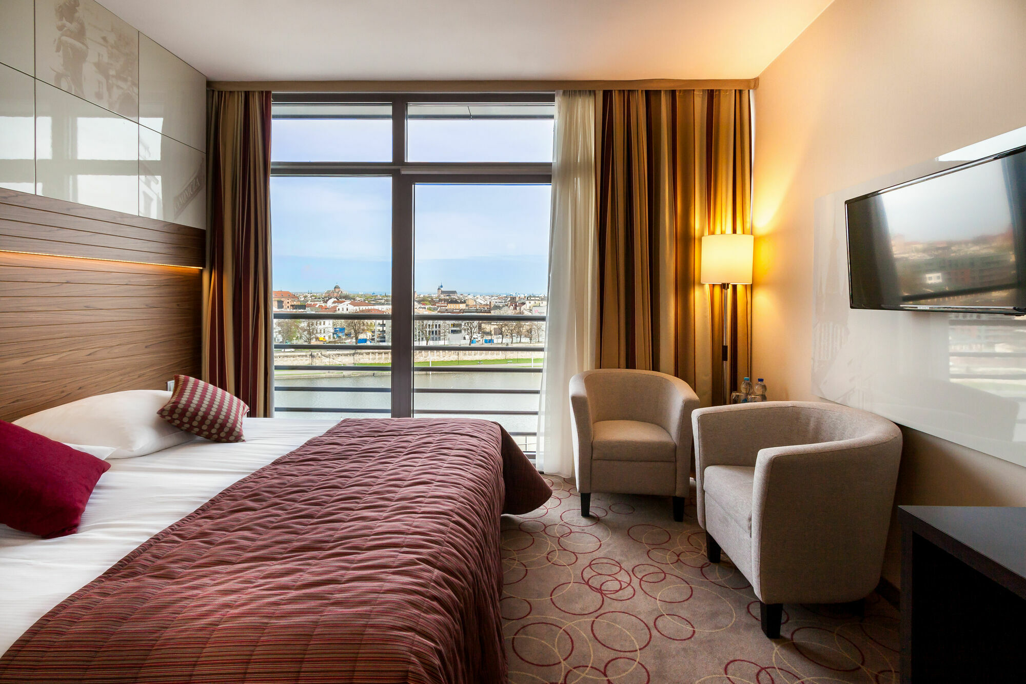 Qubus Hotel Krakow Exterior photo